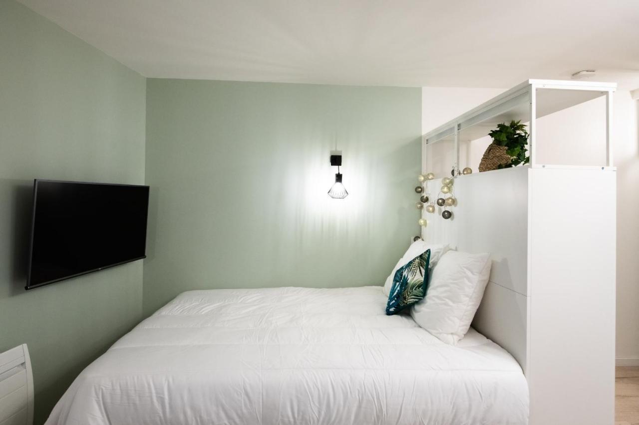 La Suite Saint Georges - Beau Studio Cosy Et Design A 5 Mn Metro Vieux Лион Екстериор снимка