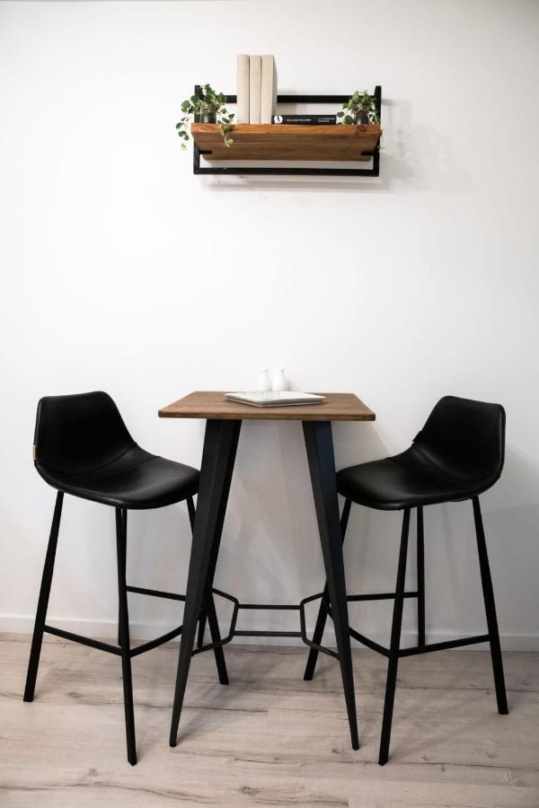 La Suite Saint Georges - Beau Studio Cosy Et Design A 5 Mn Metro Vieux Лион Екстериор снимка
